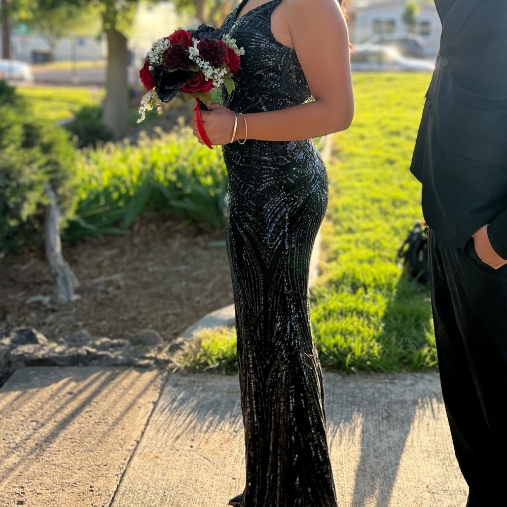 Elegant Black Evening Gown